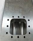 Extrusores de tornillos gemelos de acero nitrado Segmentos de tornillo y barriles 58 - 62HRC Dureza por juntador