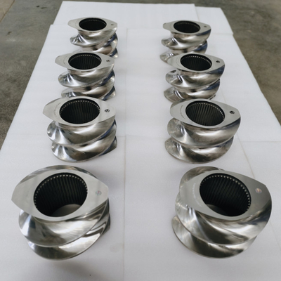 Elementos de tornillo de extrusores de plástico gemelos de alto desgaste con tratamiento de apagado por vacío Segmentos de pala de vuelo único