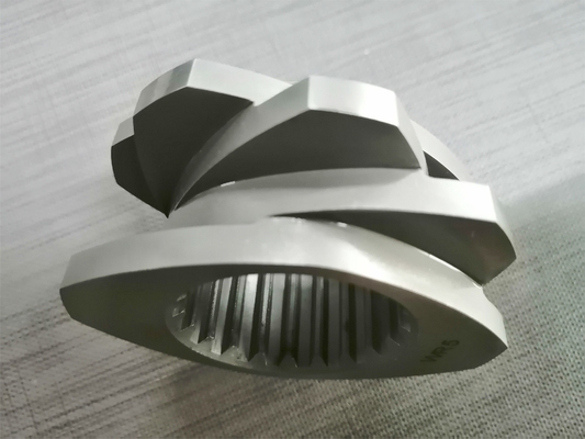 Elementos de tornillo de extrusores de plástico gemelos de alto desgaste con tratamiento de apagado por vacío Segmentos de pala de vuelo único
