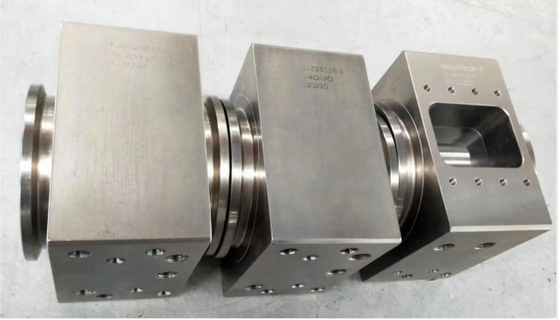 Buhler 155 Extrusores de tornillos gemelos Barricas para alimentos hinchados