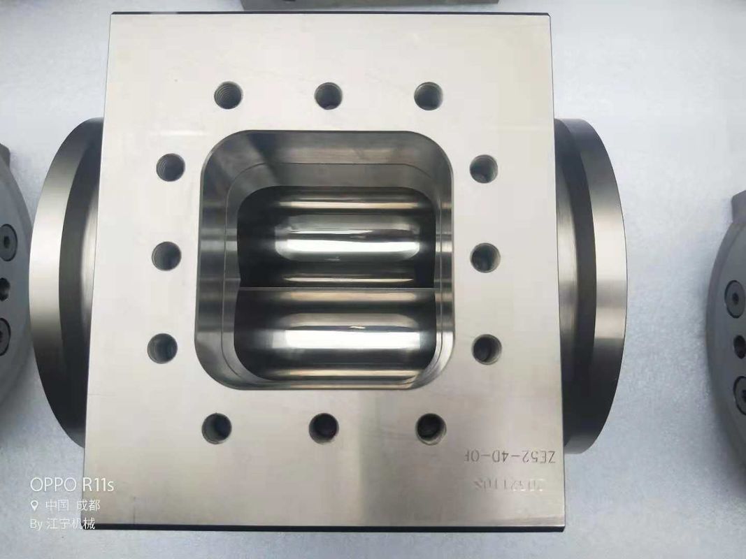 Barricas de tornillo para extrusores de Berstoff ZE 82