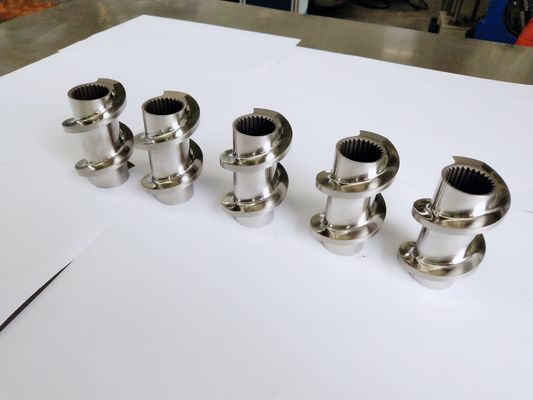 ZSE75 Co que gira los recambios gemelos HRC58 - del extrusor de tornillo dureza 62