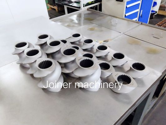 La nidada de la plata ZE77 atornilla el elemento, material HRC58 - del tornillo del extrusor dureza 62